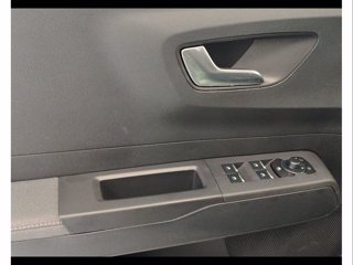 FORD Nuovo Tourneo Titanium 1.0 EcoBoost 125 CV 93 kW Trasmissione automatica Powershift a 7 rapporti 2WD