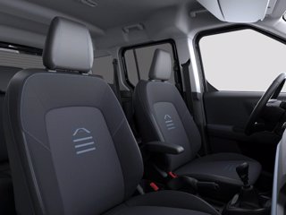 FORD Nuovo Tourneo Active 1.0 EcoBoost 125 CV 93 kW Trasmissione manuale a 6 rapporti 2WD